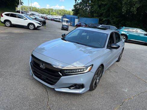 Certified 2022 Honda Accord Sport image 3