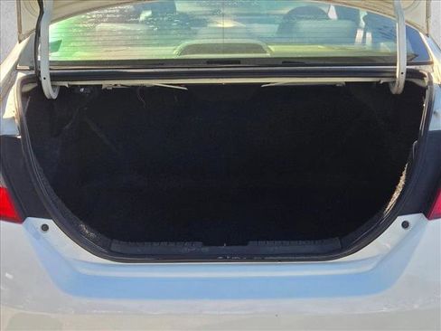 Used 2010 Honda Civic LX image 6