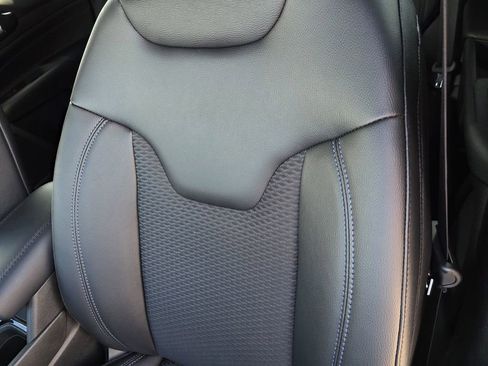 New 2026 Jeep Compass Latitude w/ Quick Order Package 29K image 7