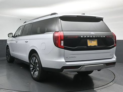 Certified 2025 Ford Expedition Max Platinum w/ Driver's Package AWD/4WD image 6