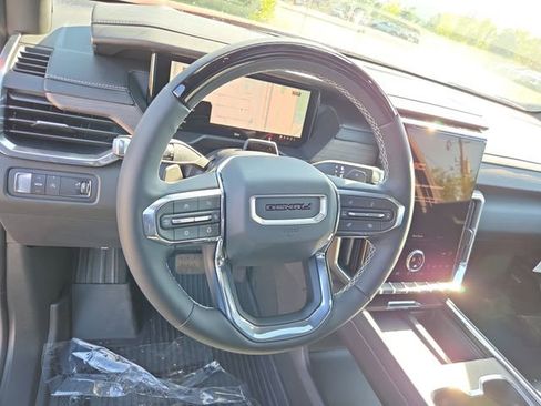 New 2026 GMC Acadia Denali w/ Super Cruise Package image 19