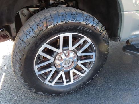 Used 2019 Ford F350 Lariat w/ Lariat Value Package image 11