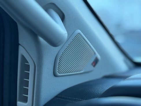 Used 2016 Nissan Titan SL image 31