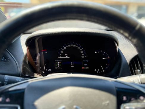 Used 2014 Cadillac ATS Luxury w/ Cold Weather Package RWD image 19
