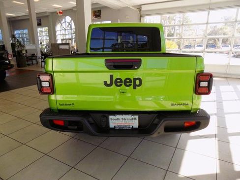 New 2026 Jeep Gladiator Sport AWD/4WD image 6