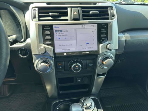 Used 2023 Toyota 4Runner SR5 AWD/4WD image 16