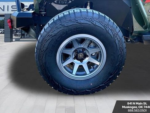 Used 2021 Jeep Wrangler Rubicon AWD/4WD image 34