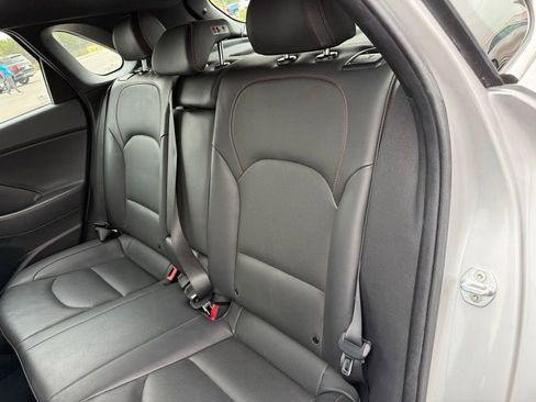 Used 2018 Hyundai Elantra GT Sport w/ Sport Tech Package 04 image 21