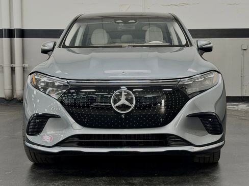 Certified 2023 Mercedes-Benz EQS 450+ 4MATIC SUV w/ Exclusive Trim Package image 6