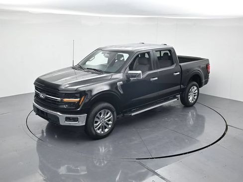 New 2026 Ford F150 XLT w/ Equipment Group 302A MID AWD/4WD image 41