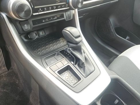 Used 2023 Toyota RAV4 LE image 13