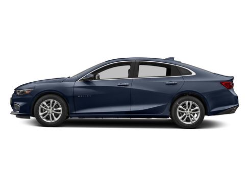 Used 2018 Chevrolet Malibu LT image 2
