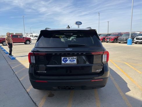 New 2026 Ford Explorer Active AWD/4WD image 6