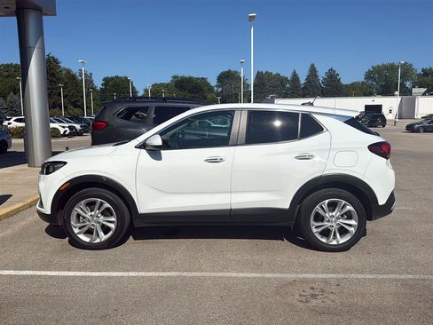 Used 2023 Buick Encore GX Preferred w/ Cold Weather Comfort Package AWD/4WD image 13