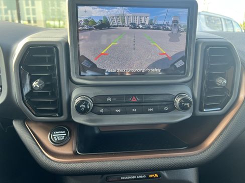 Used 2024 Ford Bronco Sport Outer Banks w/ Tech Package AWD/4WD image 22
