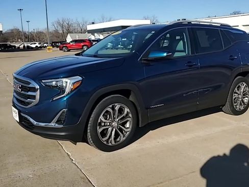 Used 2019 GMC Terrain SLT w/ Preferred Package image 4