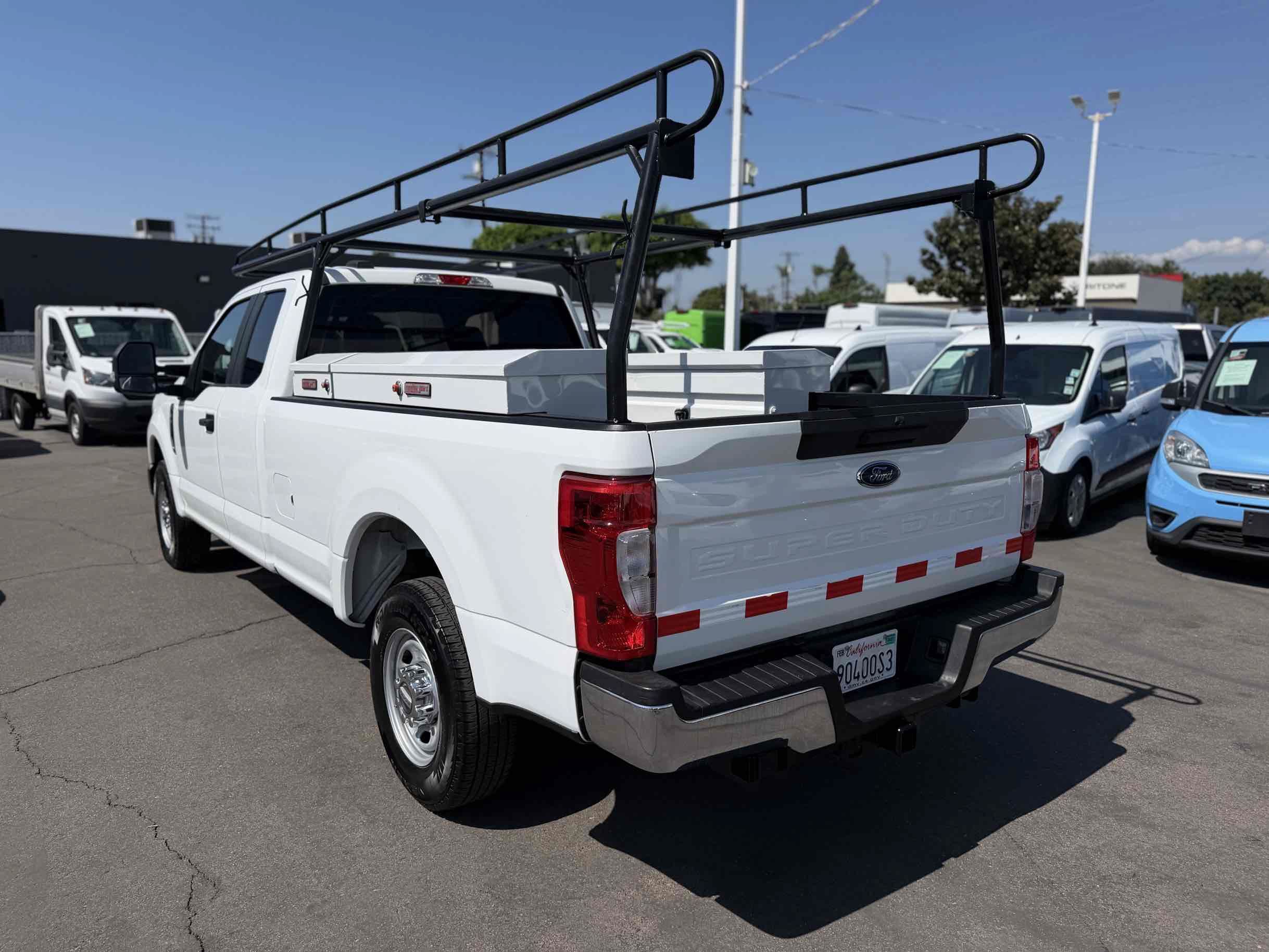 Used 2022 Ford F250 XL w/ Power Equipment Group RWD image 3