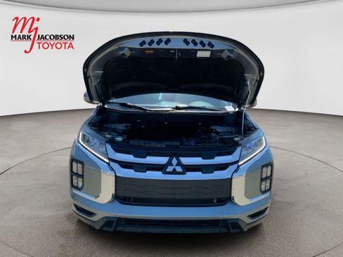 Used 2022 Mitsubishi Outlander Sport SE FWD image 32