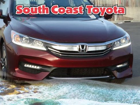 Used 2016 Honda Accord Sport image 4