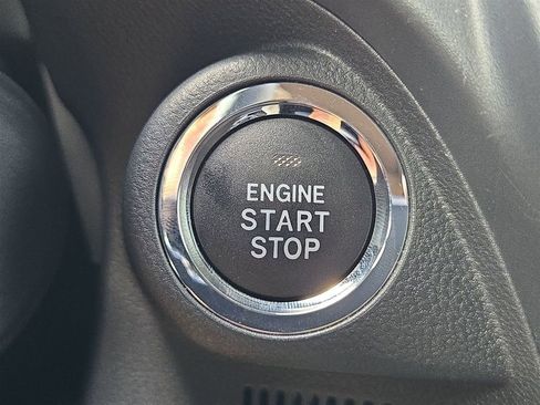 Used 2025 Subaru Forester Premium w/ Convenience Package #1 image 28