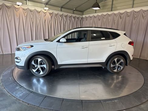 Used 2018 Hyundai Tucson Value FWD image 8