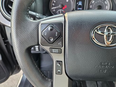 Used 2023 Toyota Tacoma TRD Pro AWD/4WD image 20