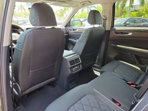 New 2026 Volkswagen Atlas SEL Premium R-Line AWD/4WD image 9