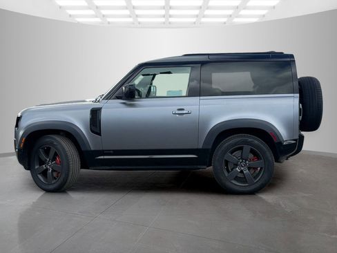 Used 2023 Land Rover Defender 90 X AWD/4WD image 8