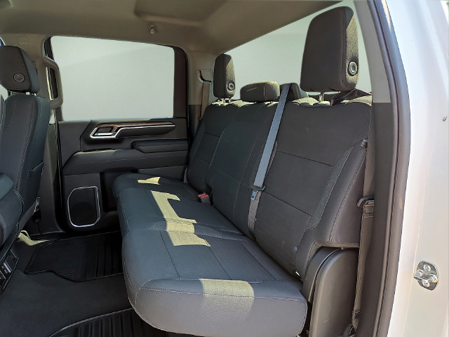 Used 2025 Chevrolet Silverado 2500 LT w/ Convenience Package AWD/4WD image 13