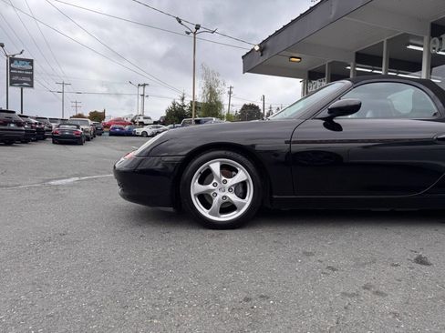 Used 2001 Porsche Boxster RWD image 2