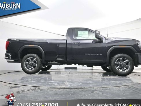 New 2026 GMC Sierra 2500 SLE image 22