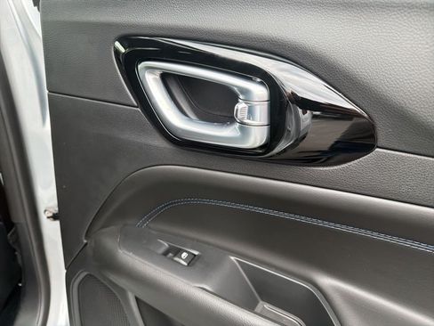 New 2026 Jeep Compass Limited AWD/4WD image 23