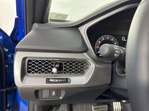 Used 2026 Acura Integra A-Spec FWD image 16