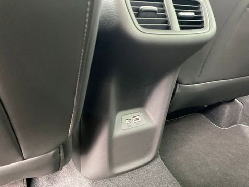 Certified 2023 Buick Envision Essence image 20