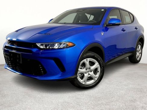 Used 2024 Dodge Hornet GT w/ Cold Weather Group image 15