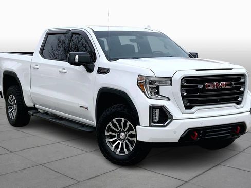 Used 2019 GMC Sierra 1500 AT4 w/ AT4 Premium Package image 3