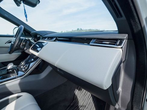 Used 2023 Land Rover Range Rover Velar R-Dynamic S image 84