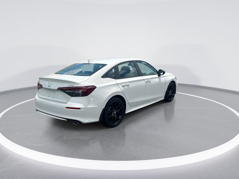 Used 2025 Honda Civic Sport image 9