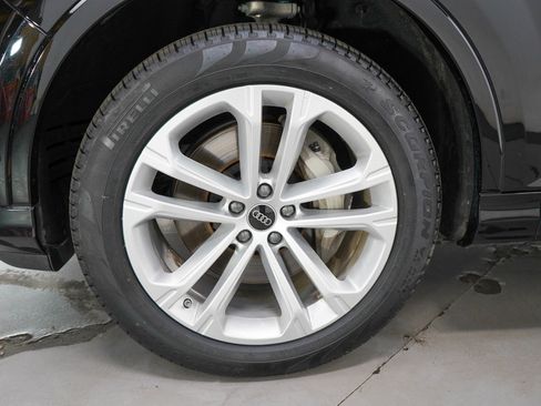 Used 2025 Audi Q7 3.0T Premium Plus image 36