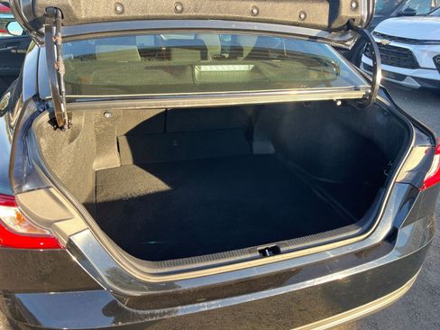 Used 2025 Toyota Camry LE image 30