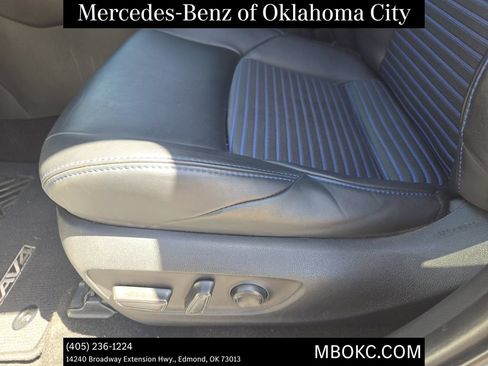 Used 2023 Toyota RAV4 XSE AWD/4WD image 19