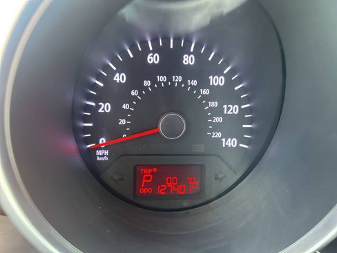 Used 2013 Kia Soul + w/ Audio Pkg FWD image 27