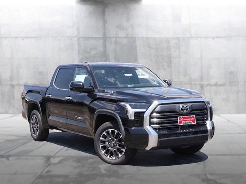 New 2025 Toyota Tundra Limited image 2