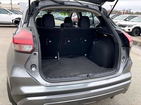 Used 2023 Nissan Kicks SV image 33