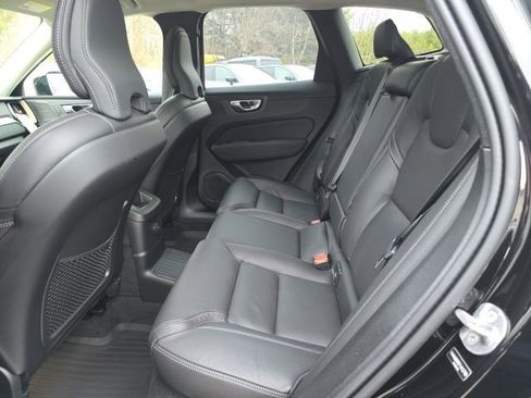 New 2026 Volvo XC60 T8 Ultra w/ Protection Package Premier AWD/4WD image 19
