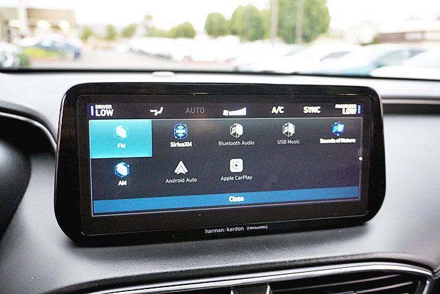 Used 2021 Hyundai Santa Fe Limited AWD/4WD image 29