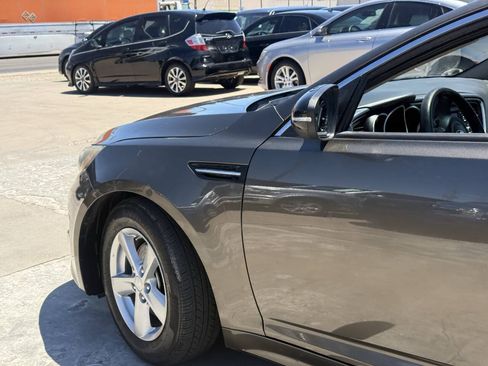 Used 2014 Kia Optima LX w/ Paint Protection Film Package FWD image 17