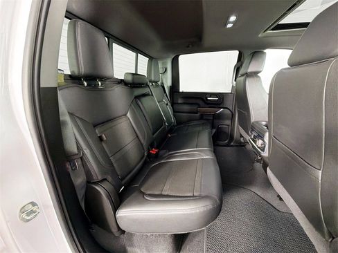 Used 2023 GMC Sierra 3500 Denali w/ Denali Ultimate Package image 25