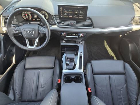 Certified 2024 Audi Q5 2.0T Premium w/ Summer of Audi Package image 32