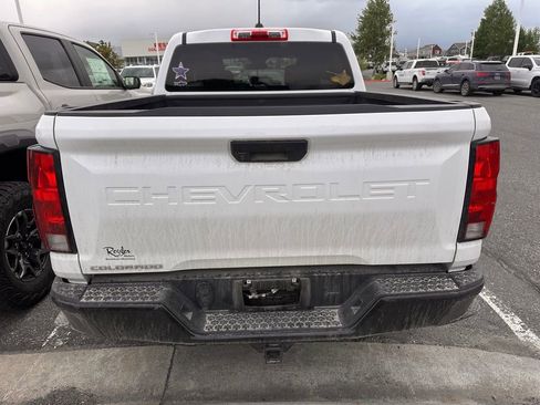 Used 2023 Chevrolet Colorado W/T w/ Advanced Trailering Package AWD/4WD image 2